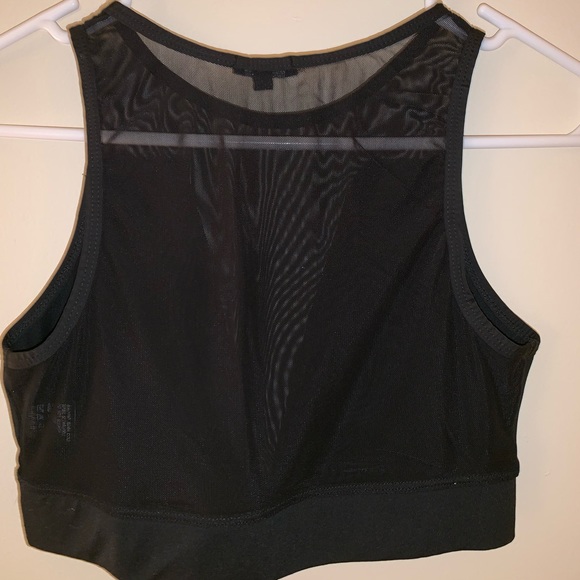 Black crop top - Picture 3 of 3